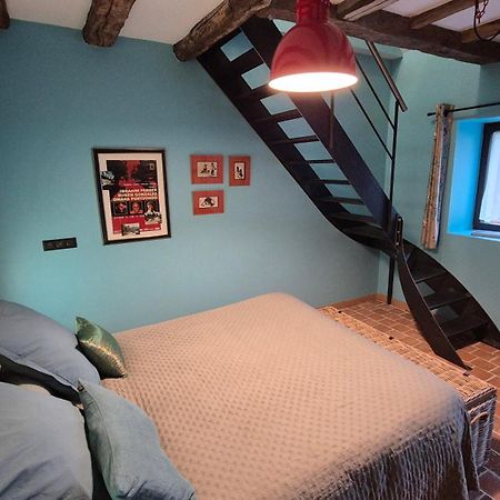Bed and Breakfast Les Granges De L'Epan Joué-lés-Tours Exteriér fotografie