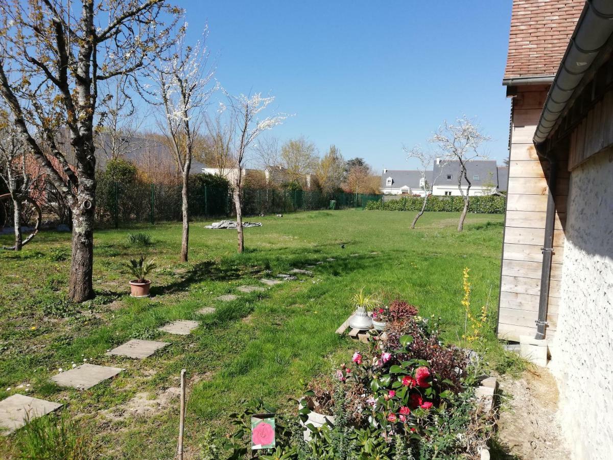 Bed and Breakfast Les Granges De L'Epan Joué-lés-Tours Exteriér fotografie